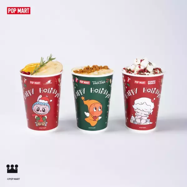 「ポップマート」日本初のドリンクカーが登場！　ラブブなど描かれたホットドリンク楽しめる