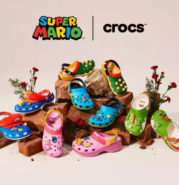 『スーパーマリオ』×「クロックス」がコラボ！　キノコ王国を表現した初の“大人向けサイズ”登場へ