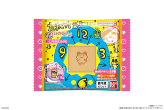 ファミマ「たまごっち まんまる焼き」が登場！　90年代デザインがかわいいシール付き