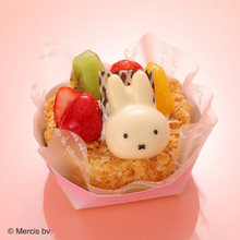 “ミッフィーの誕生日”をケーキでお祝い！　フェイスデザインの限定スイーツ「オランダ家」で発売
