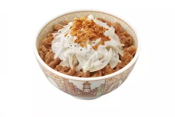 すき家「クリーミーオニサラ牛丼」発売！　みずみずしい国産新玉ねぎをふんだんに使用