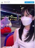 「TWICE ミナ、東京ディズニーランド満喫ショットを新たに公開！ 「本当にかわいい」と反響」の画像1