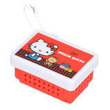 「サンリオの“ミニランチBOX”がレトロかわいいカプセルトイに！　折りたためるギミック付き」の画像1