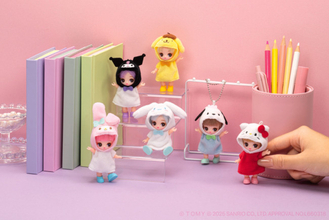 「リカちゃん」新シリーズは約7cmの“ミニドール”！　第1弾はサンリオ＆ナルミヤキャラクターズとコラボ