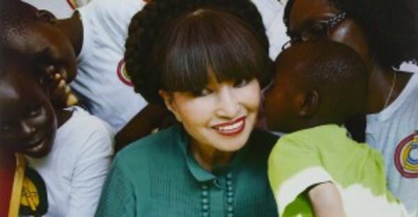 地雷原に突入 黒柳徹子のパワフルすぎる伝説13選 15年5月31日 エキサイトニュース