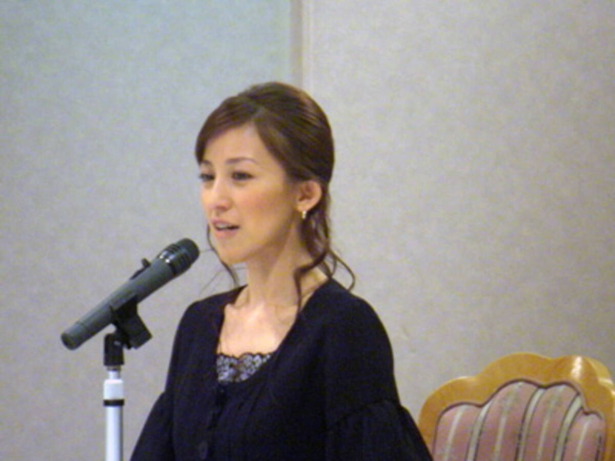 どうしても許せない嘘 来栖あつこ 記者会見で 遺書ブログ 騒動の真相を激白 09年6月30日 エキサイトニュース