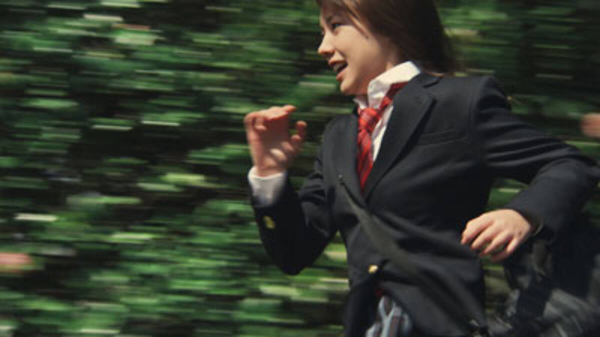 仲里依紗がアニメから実写へと跳躍 母娘2代の時空旅行 時をかける少女 10年3月3日 エキサイトニュース