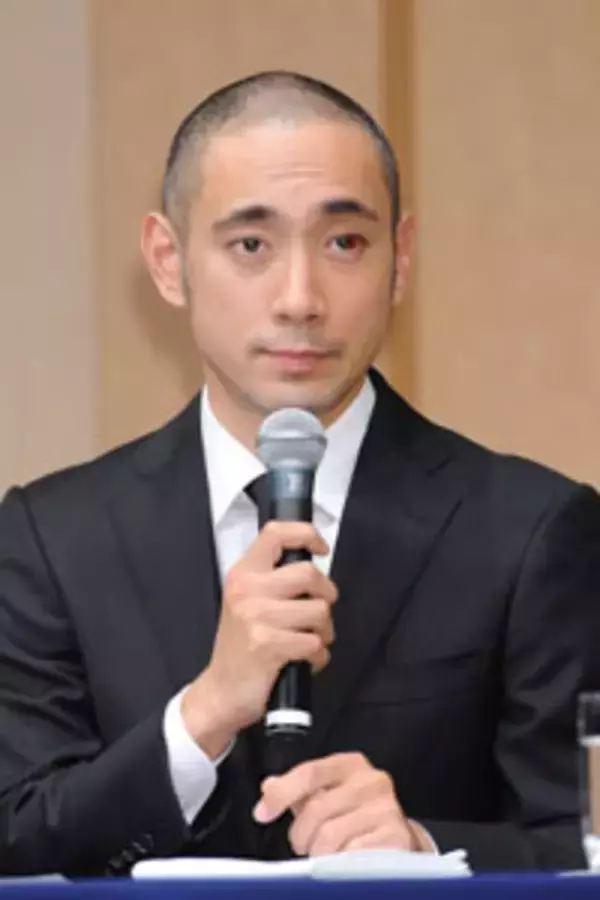 「彼は友達思い」元カリスマキャバ嬢・立花胡桃が海老蔵事件の黒人脈を擁護する裏事情