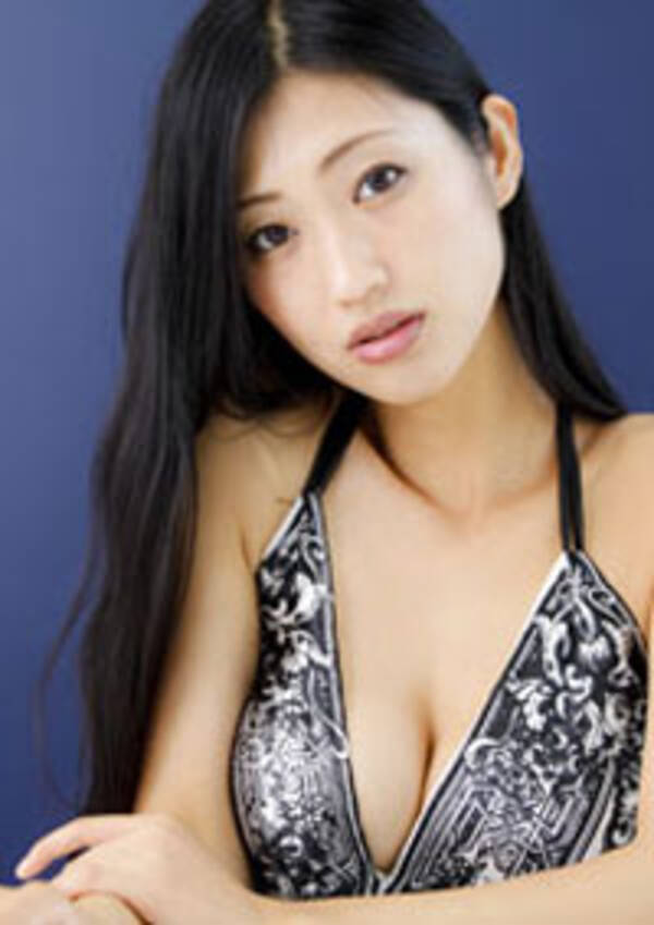 エロくない壇蜜に需要はあるか セクシータレント壇蜜が事務所移籍で お色気路線を封印する 13年4月17日 エキサイトニュース