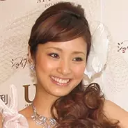 妊婦 上戸彩に細心の注意を払う アイムホーム のほっこり現場 15年5月25日 エキサイトニュース