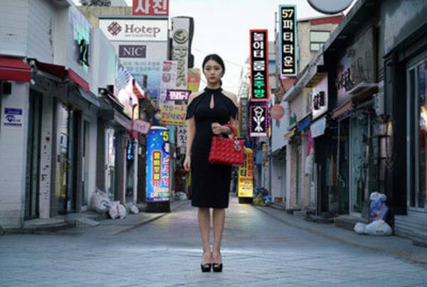 韓国女 はブランド品のために体を売るか ディオール 炎上写真 が問いかけるもの 16年4月11日 エキサイトニュース