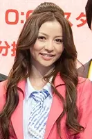 パンツ写真 斉藤由貴が 大股おっぴろげ写真 香里奈の二の舞いに テレビから消えそう 17年9月14日 エキサイトニュース