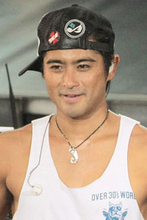 TOKIO・山口達也、前妻との離婚の裏にも「未成年タレント」との交際あった？　現役アナとの“危ない関係”