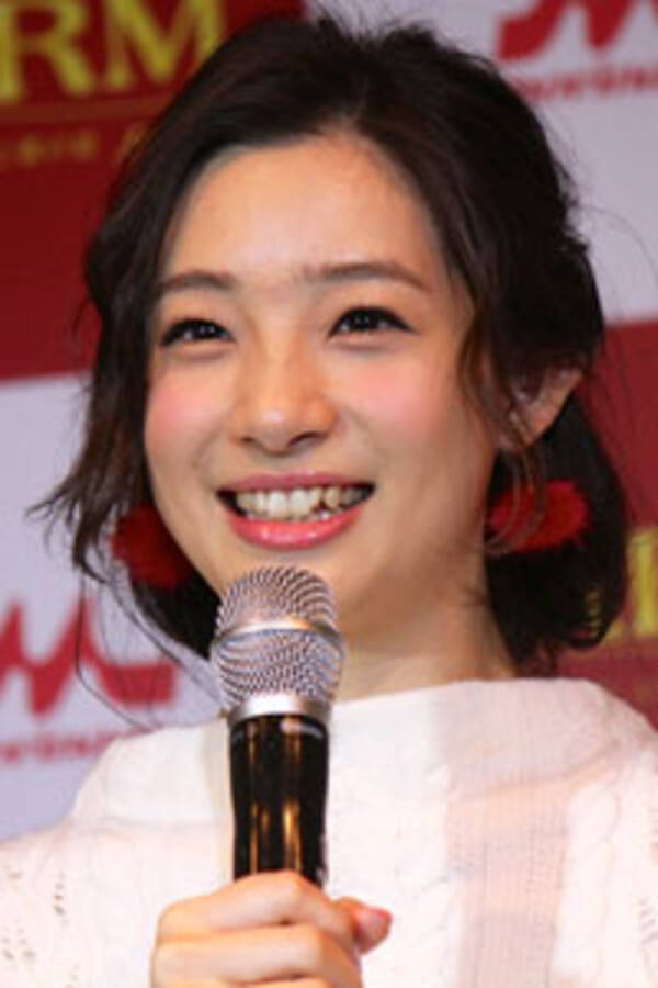 ホリプロが足立梨花を ポスト石原さとみ として売り込み中 メイクも石原似にシフトで完コピ目指す 18年5月日 エキサイトニュース