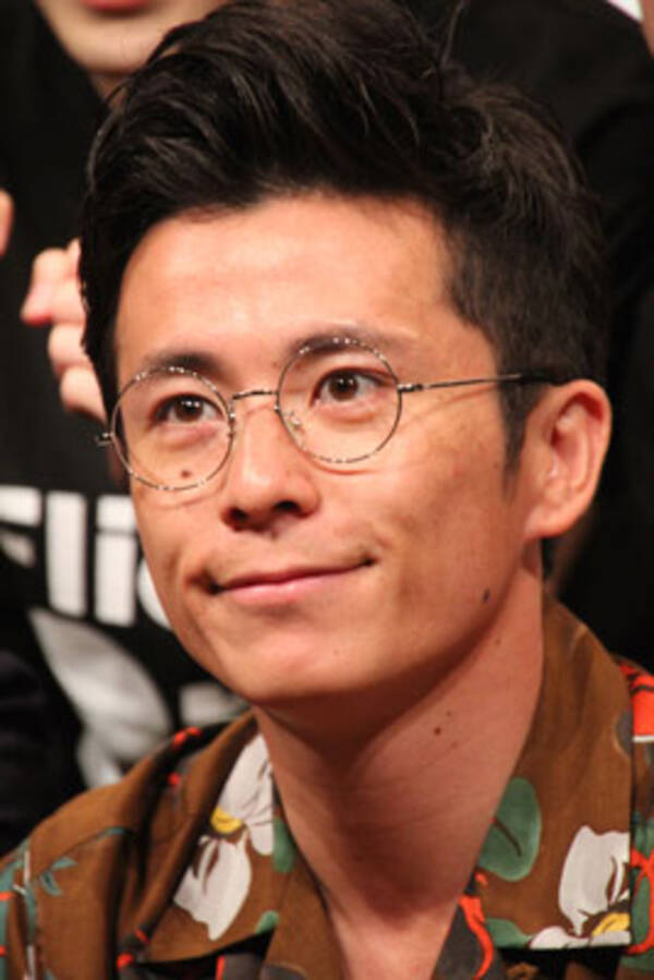 ヨリを戻したい サイン オリラジ藤森 田中みな実の1st写真集をガン見した深層心理 19年12月29日 エキサイトニュース