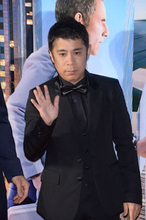 コロナ禍で芸能人も大混乱!? 岡村隆史、石田純一ほか謝罪に追い込まれたタレントたち