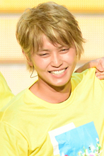 パリピ人脈が生きた!? NEWS・手越祐也、週刊誌2誌が相次いで擁護記事のワケ