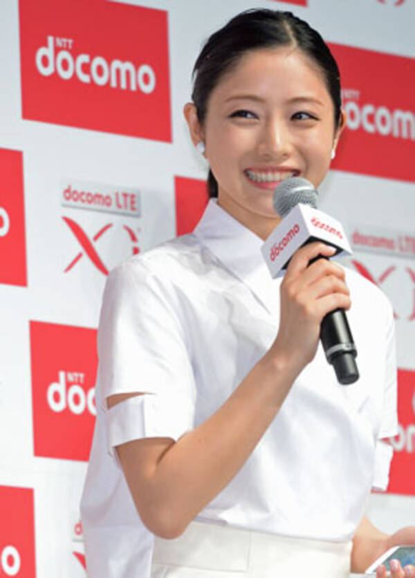 視聴率は爆死予報 石原さとみ 主演ドラマ撮影再開もフジテレビは 深田恭子を優先 でメンタルに追い打ち 年6月12日 エキサイトニュース