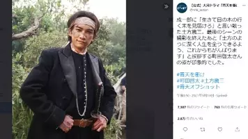 向井理 窓に映る横顔もかっこよすぎ くつろぎオフショットに反響 顔ちっちゃ 21年5月25日 エキサイトニュース
