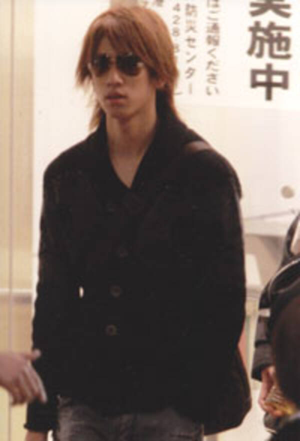 草なぎ剛騒動のさなか 小山慶一郎 赤西仁が酒を飲んでハメ外し 09年5月8日 エキサイトニュース