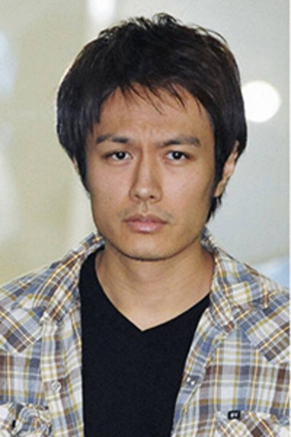 押尾学 白昼堂々のディープキス撮られた ベールに包まれた出所後の生活と金銭事情 15年8月21日 エキサイトニュース