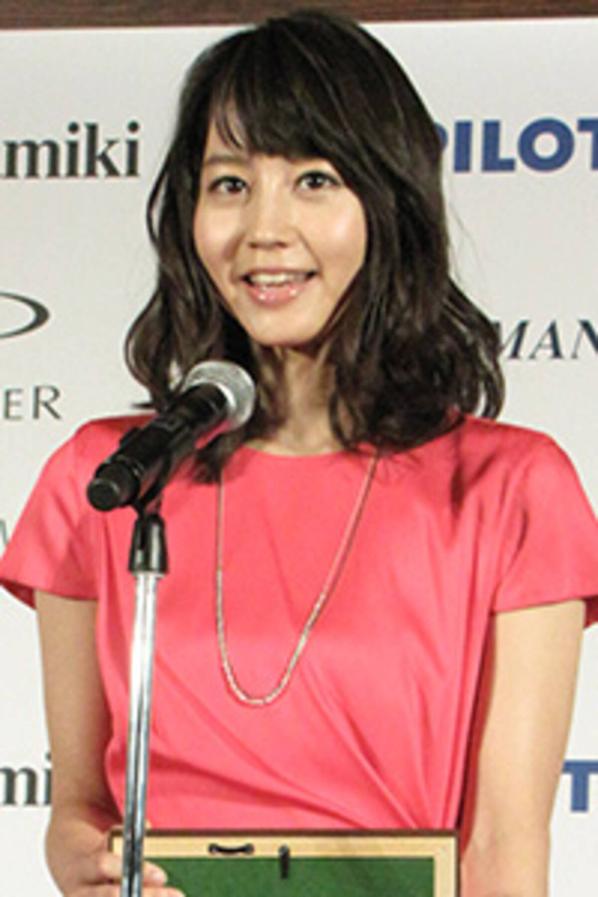 堀北真希 芸能界引退 説 業界に嫌気差した 嵐 櫻井翔からの仕打ち とは 15年10月3日 エキサイトニュース