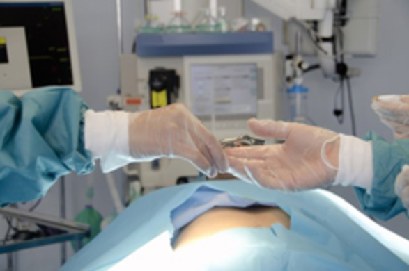 さゆりが婦人科系持病の手術 卵巣全摘は 半年でも引っ張りた い 12年3月12日 エキサイトニュース