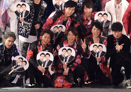 嵐 京セラドーム公演のウラで 盗撮 警告の 偽 公式アカウントめぐりファン騒ぎ 19年9月3日 エキサイトニュース