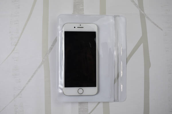 100均ずぼらシュラン 調理中に大活躍 ダイソー 立てて見れる防水ソフトケース 19年9月11日 エキサイトニュース