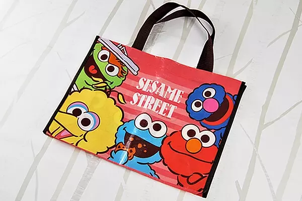 100均ずぼらシュラン ダイソー 旅行に使える 3wayメッシュバッグ そのまま洗濯できてズボラ女子に優しすぎる 年4月8日 エキサイトニュース