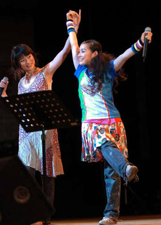 大ヒットから26年余　息子が「第一志望の大学に無事報告」と報告「2日間心と体の震えが止まらないw」