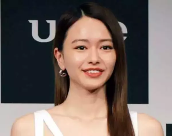 山本舞香　第一子妊娠発表  夫はマイファスHiro 24年10月に結婚