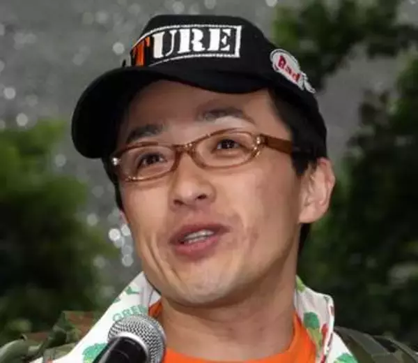 スマイリーキクチ「SNS暴露が流行ってるので…」先輩芸人の優しさを“暴露”　具体名明かさずもリプ欄は人物特定w