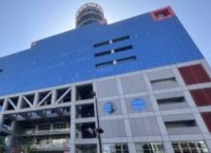 TVロケで大けがの人気芸人「骨が粉々だった」と相方明かす　車イス生活宣告され→奇跡の回復　第二腰つい破裂骨折、第一腰つい両側突起骨折