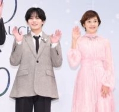 沢口靖子「かわいい息子ができました」長尾謙杜と親子役「親子に見えると言われて喜んでいます」映画「木挽町のあだ討ち」
