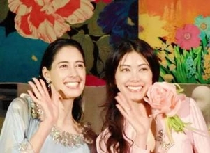 超セレブ姉妹が港区に降臨！　森泉と森星が世界的デザイナーの祖母の生誕100年に「いろいろ込み上がってくるものがある」