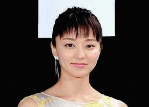 中越典子　03年朝ドラ「こころ」で共演の岸恵子さんを追悼「カサブランカのように美しく華やかな方」