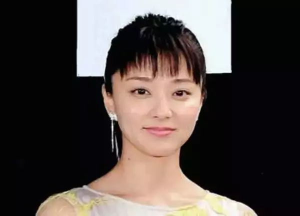 中越典子　03年朝ドラ「こころ」で共演の岸恵子さんを追悼「カサブランカのように美しく華やかな方」