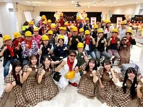 ガテン系ボーカルユニット・TあんどT　ファン軍団「ヘルメット隊」の結成1周年記念祭開催