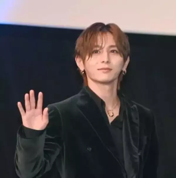 JUMP・山田涼介“推し”見つけて　黒のジャケット姿で登場　見どころ「あり過ぎて難しいですけど」