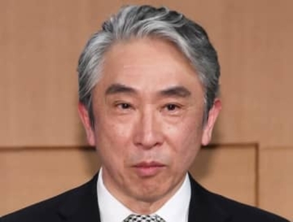 【再会】何もしなさすぎて逆に怪しさ倍増　お花大好き署長役・段田安則にネット「相関図の大きさも」指摘