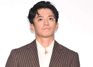 「鎌倉殿」の2人が…「泣いてしまいそう」「並んでるだけでウルウル」まさかのタイマン殴り合い最期から4年、三谷作品の楽屋で再会