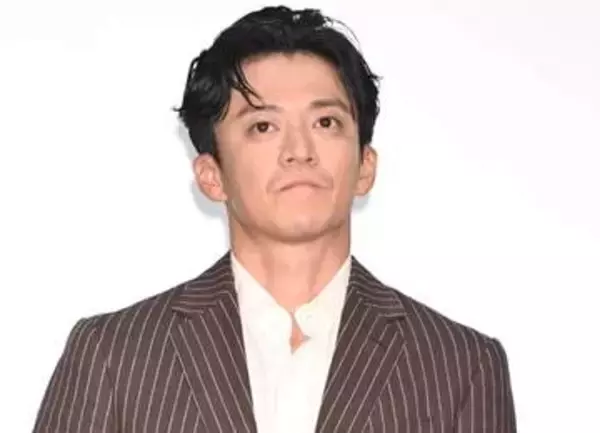 「鎌倉殿」の2人が…「泣いてしまいそう」「並んでるだけでウルウル」まさかのタイマン殴り合い最期から4年、三谷作品の楽屋で再会