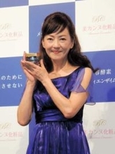 中村雅俊の妻・五十嵐淳子さん死去　周囲の反対押し切り結婚【全文】「俺の人生最大のラッキーは妻と出会ったことでした」おしどり夫婦、1男3女にめぐまれる