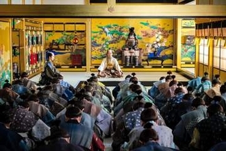 「すげぇラスボスの貫禄」【豊臣兄弟】豊臣最後の敵が→感じ悪そうw　公開されたトップ俳優の姿に「雰囲気が普段と違う！」「煮ても焼いても」「滅ぼされないで」