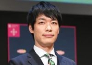 川島明、ボー然　「ラヴィット！」スタジオに「神様」降臨　まさかの食い逃げ犯役で「1回土下座させてください」