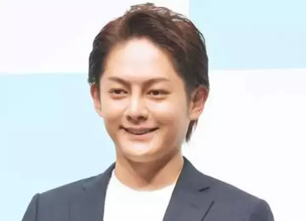 人気YouTuberと結婚の三崎優太氏　羨望ビジネスクラスで渡欧「長距離国際線は絶対にビジネスクラスしか乗らない」シャンパン手に