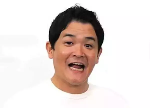 「どういうこと？」「まだ途中？」ノブとMC共演の人気女優　オシャレすぎる衣装に驚き「奇抜ですね！」