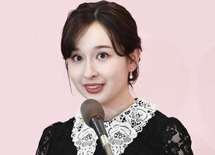 宇賀神メグ＆田村真子！尊すぎる美人アナのツーショット「女神2人降臨」「同期さいこー」