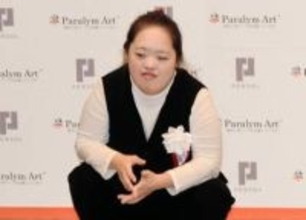 ダウン症の書家・金澤翔子さん、書家引退を否定　紹介した「あさイチ」でも謝罪、訂正
